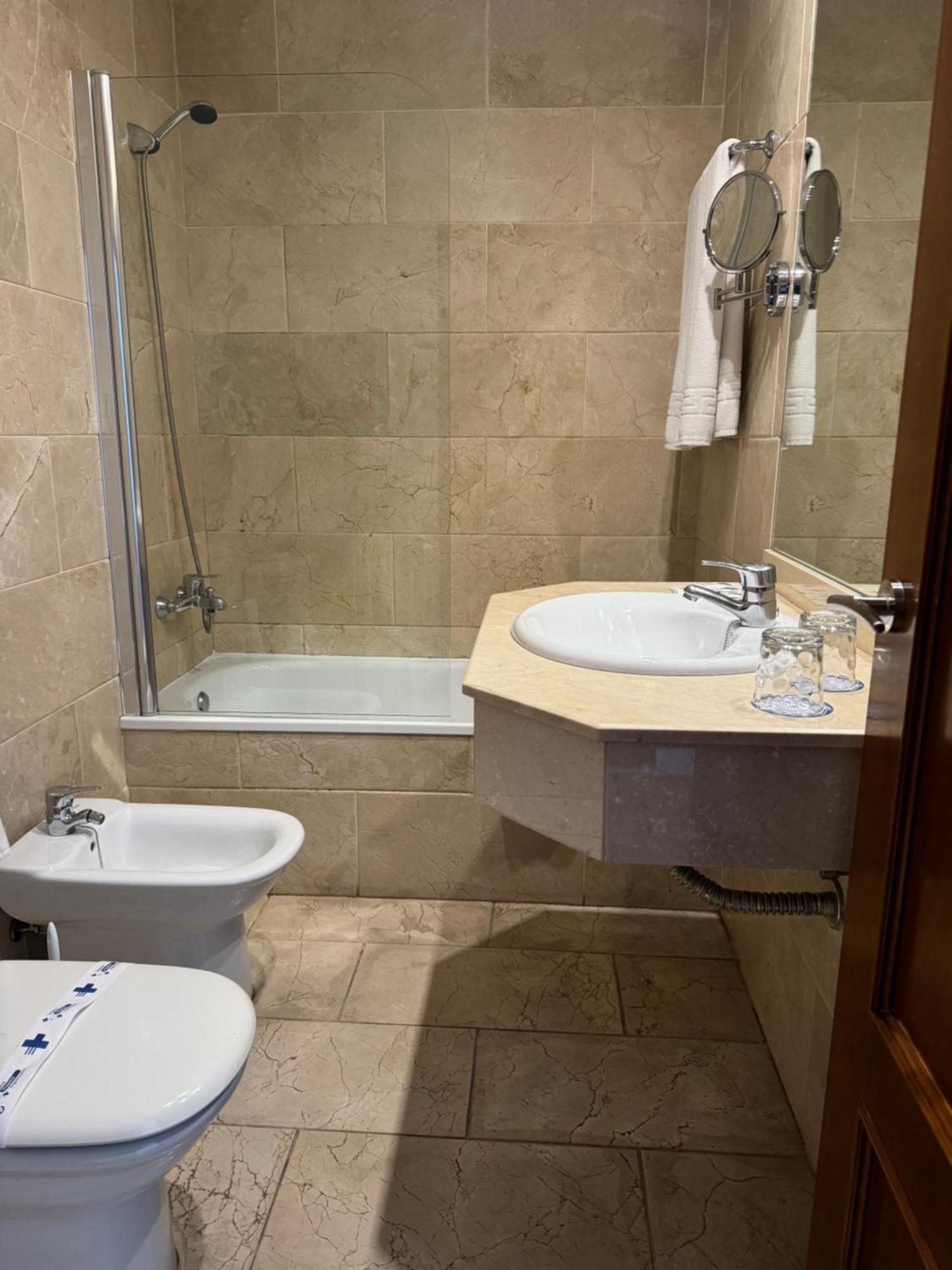Hotel Rl Anibal Linares  Ngoại thất bức ảnh
